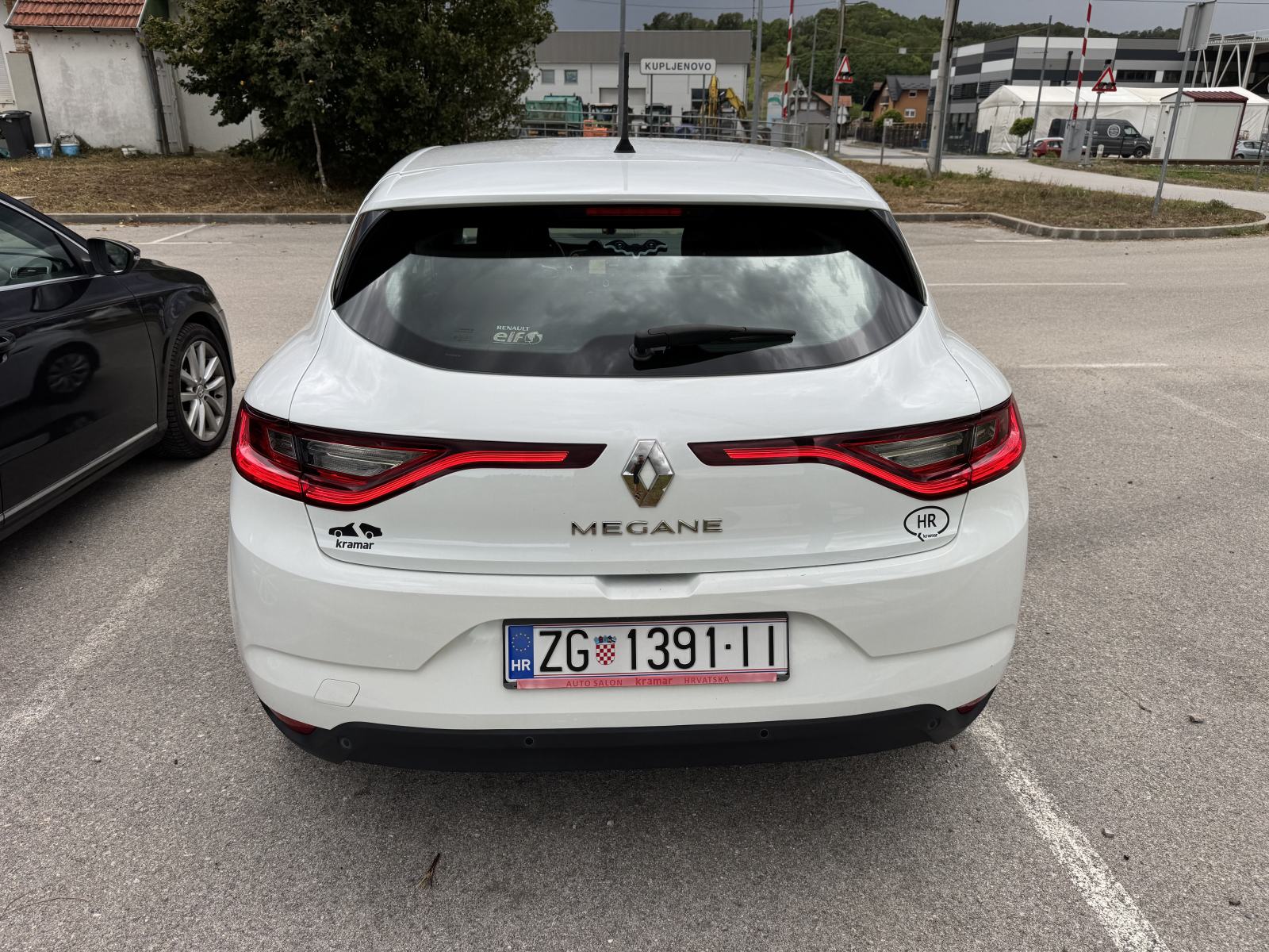 Tesla Model S Limuzina, klima, Godište: 2015, Prijeđeni kilometri: 196000 km, fotografija 17