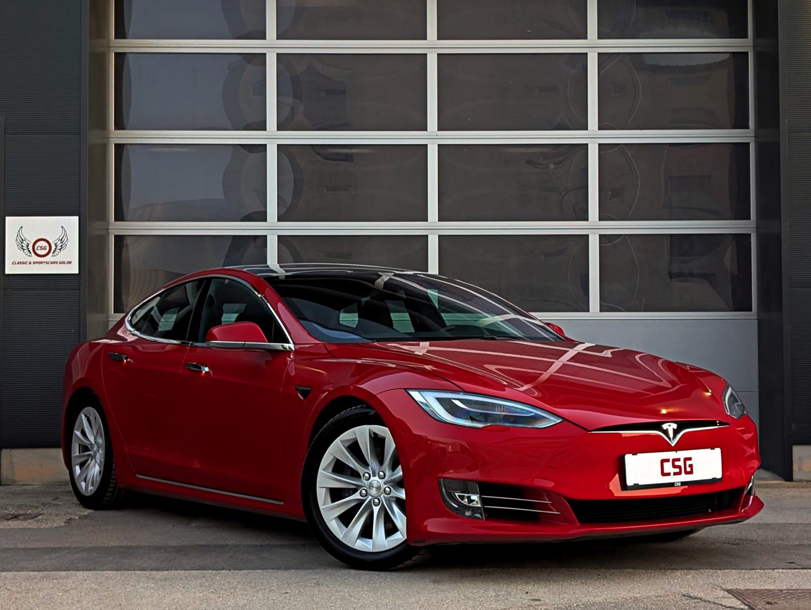 Tesla Model S Long Range AWD, fotografija 1