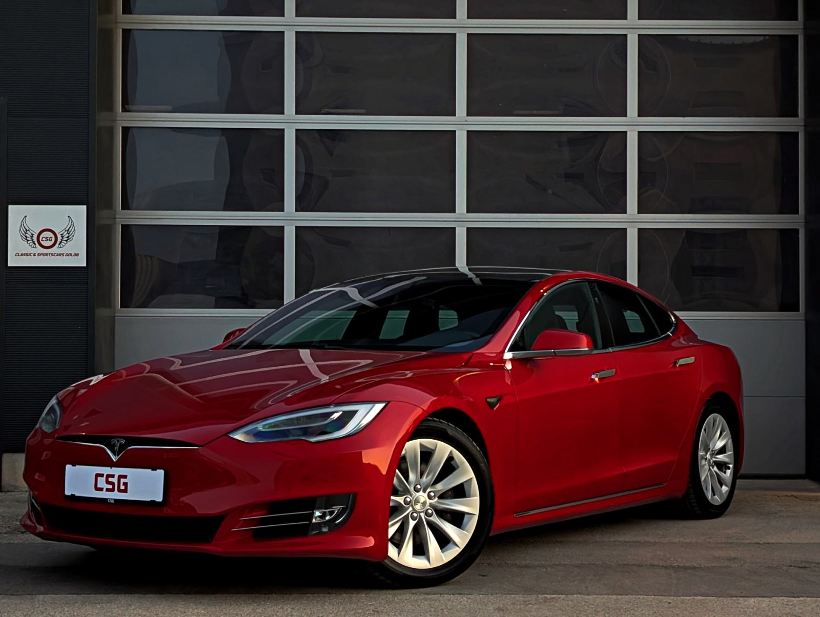 Tesla Model S Long Range AWD, fotografija 3