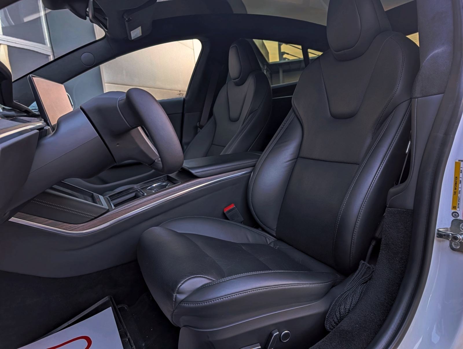 Tesla Model S Long Range AWD Yoke|Kuka, fotografija 11