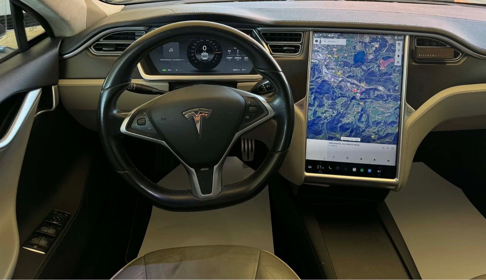 Tesla Model S P85 - PANORAMA - FREE SUC - 420 KM DOMETA, fotografija 8