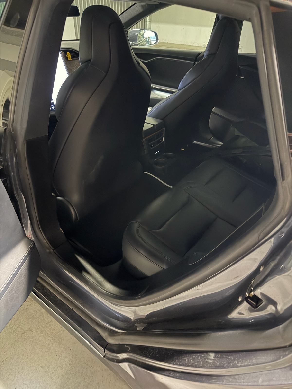 Tesla Model S Performance ,814 PS, 0-100 2,8 sec, fotografija 9