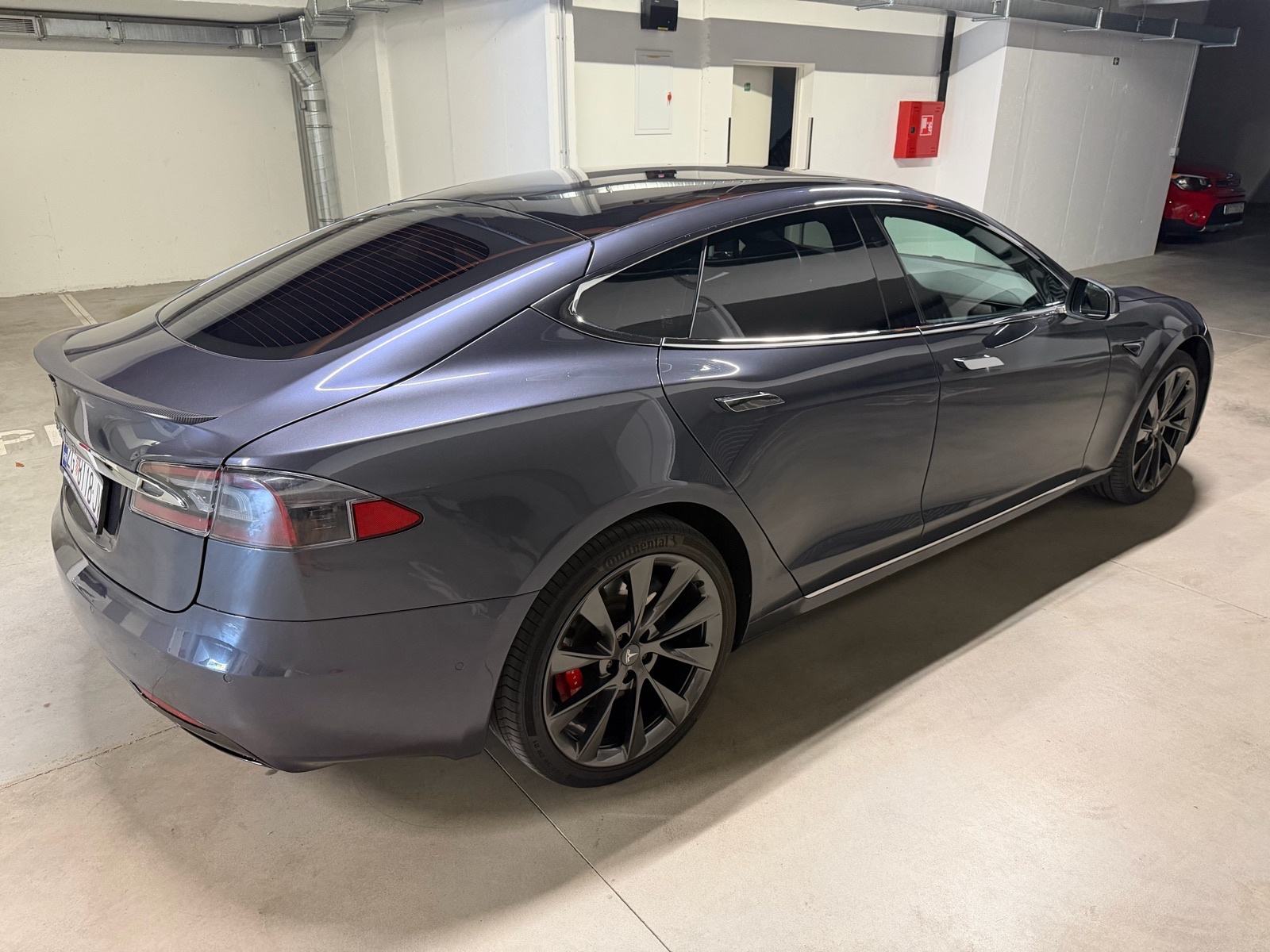 Tesla Model S Performance ,814 PS, 0-100 2,8 sec, fotografija 4