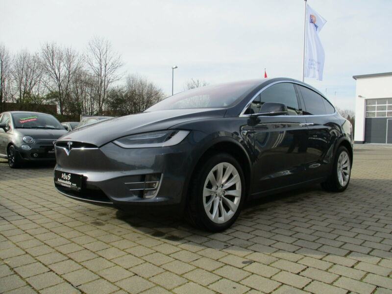 Tesla Model X 90D automatik, fotografija 3