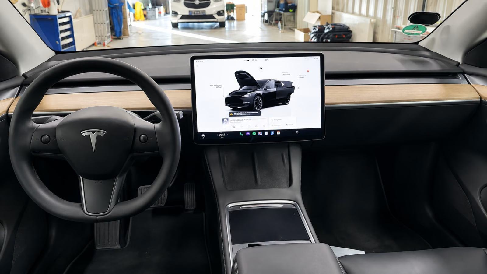 Tesla Model Y, fotografija 9