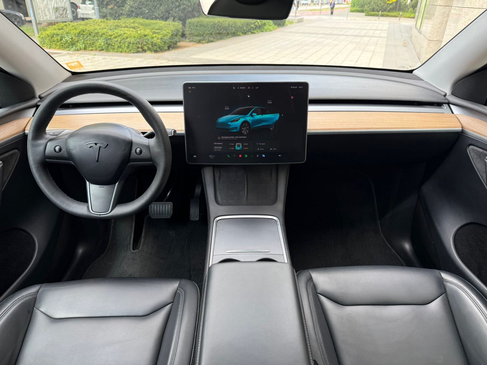 TESLA MODEL Y - LONG RANGE - DOMET 540 KM - REGAN - U PDVU!, fotografija 14