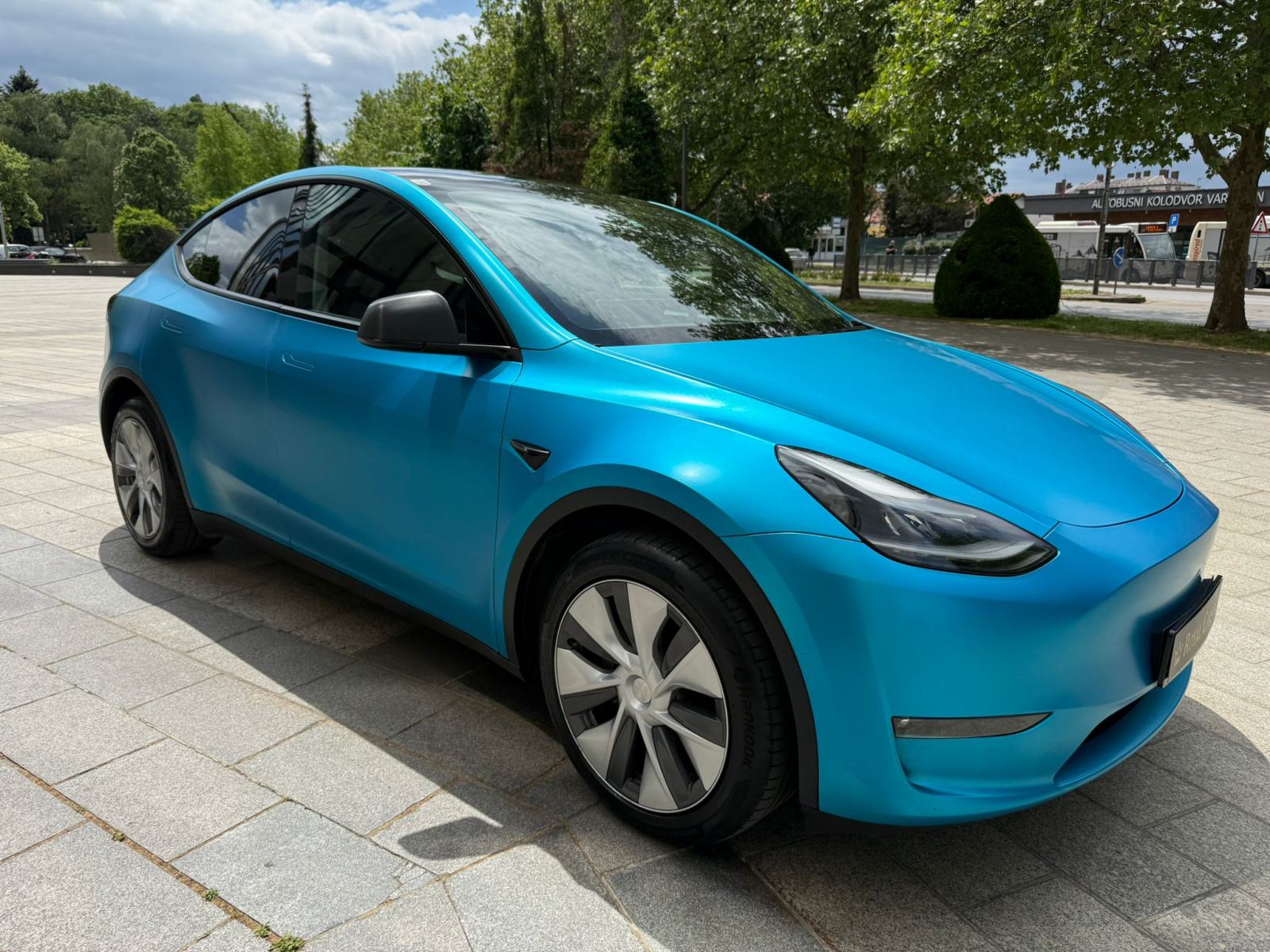 TESLA MODEL Y - LONG RANGE - DOMET 540 KM - REGAN - U PDVU!, fotografija 5