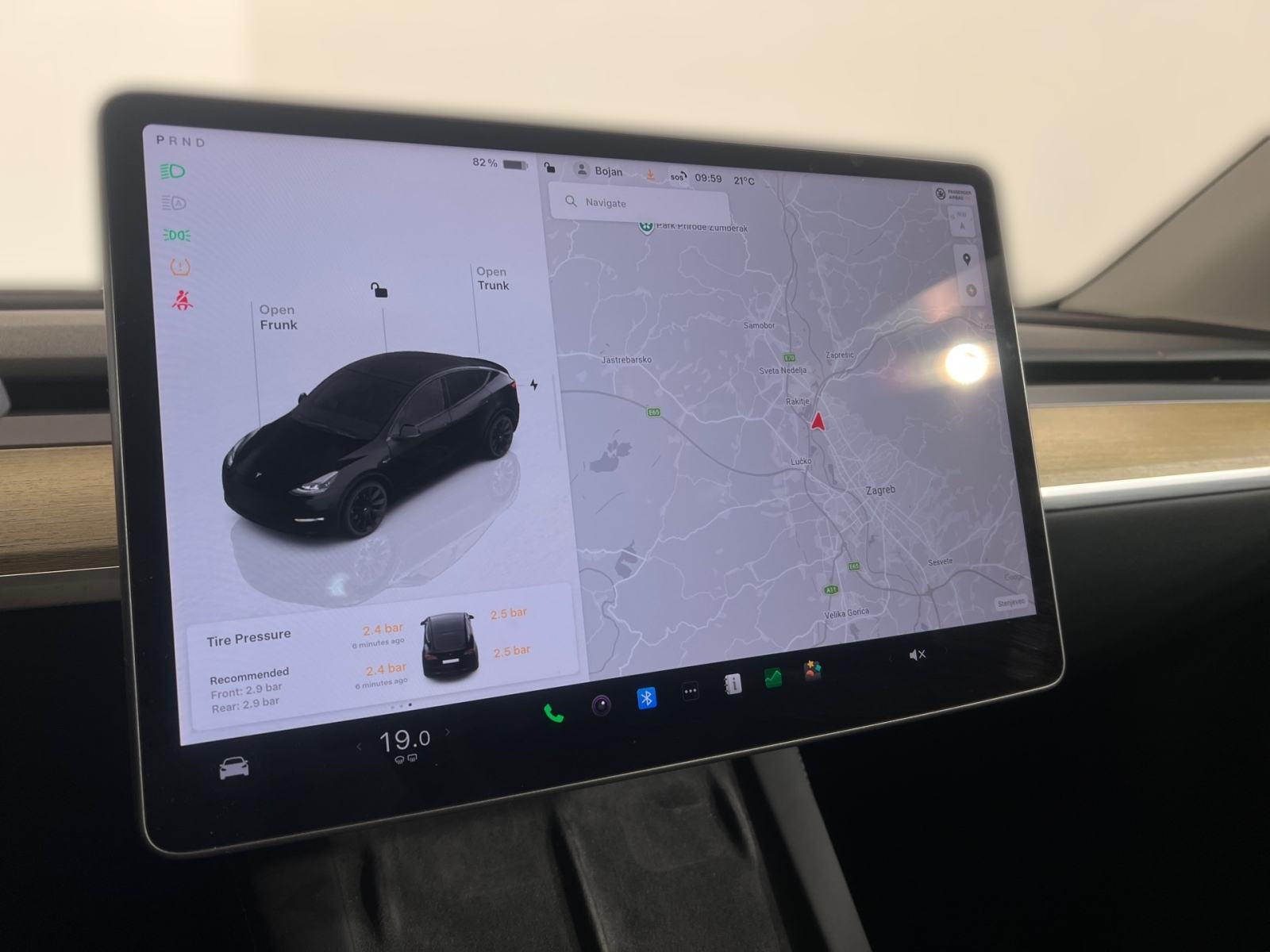 Tesla Model Y LONG RANGE DUAL MOTOR - 3 godine jamstva, fotografija 18