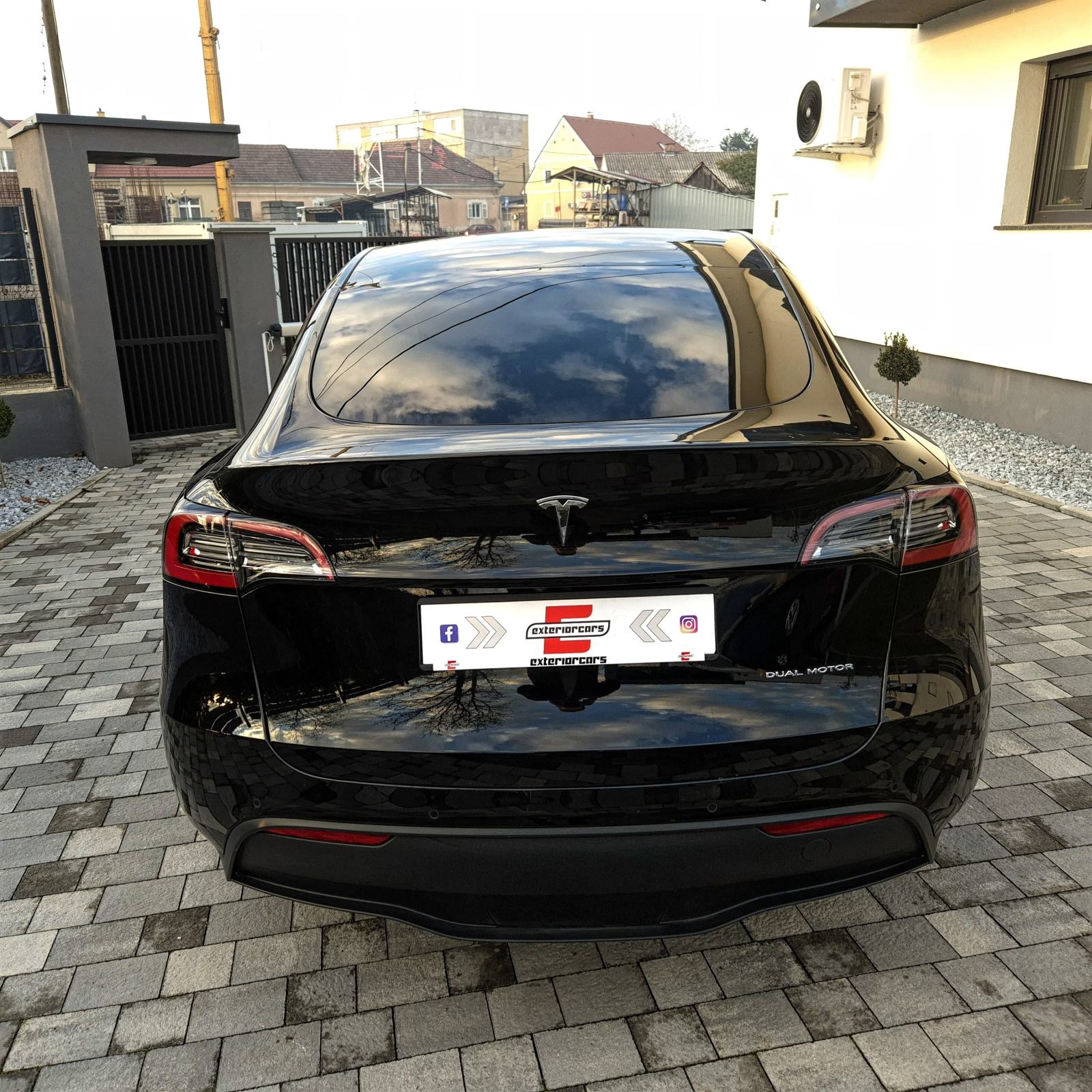 TESLA MODEL Y LONG RANGE – DUAL MOTOR (4x4) – 2022 – REG 03/2027, fotografija 5