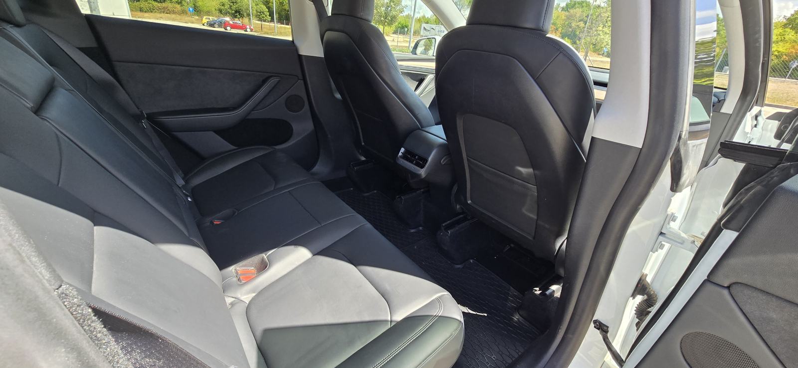 Tesla Model Y Long range, dual motor, all wheel drive automatik, fotografija 12