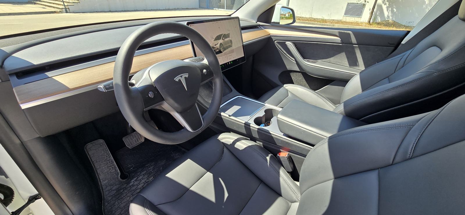 Tesla Model Y Long range, dual motor, all wheel drive automatik, fotografija 10
