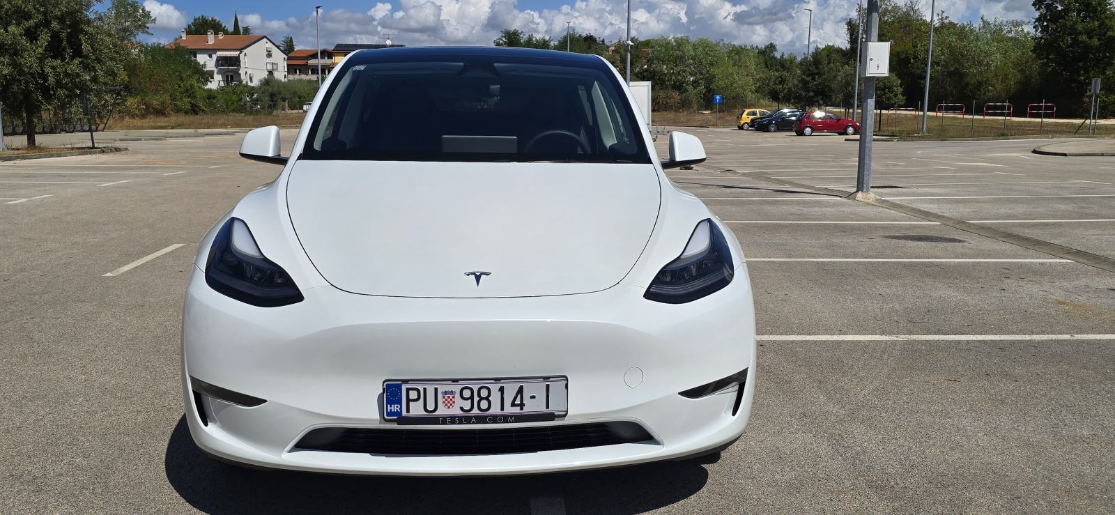 Tesla Model Y Long range, dual motor, all wheel drive automatik, fotografija 4