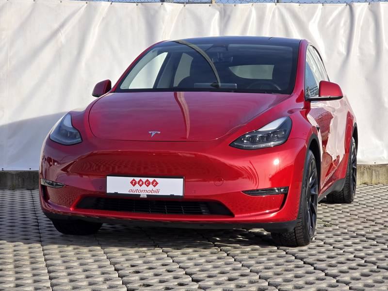 Tesla Model Y Long Range Dual Motor automatik, fotografija 2