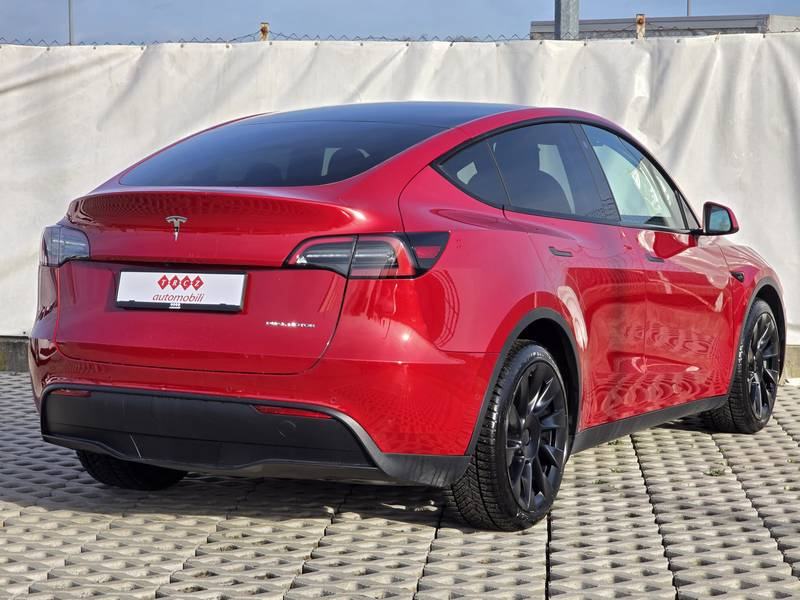 Tesla Model Y Long Range Dual Motor automatik, fotografija 4