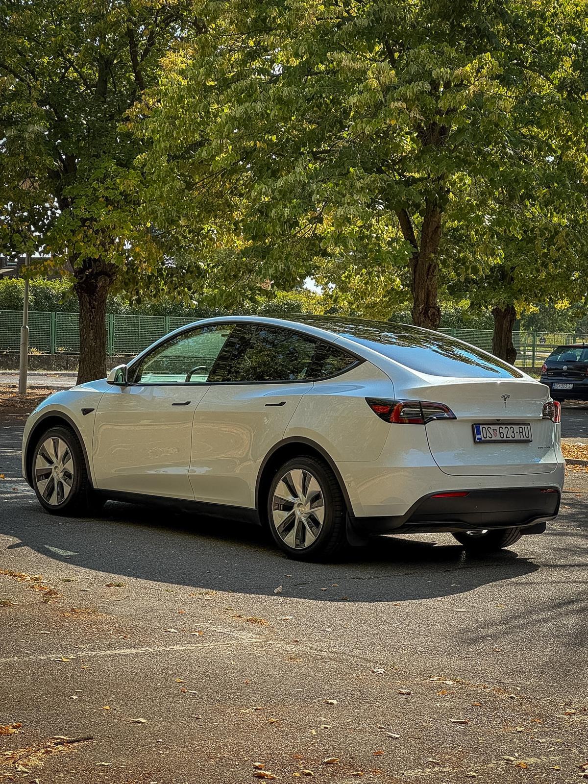 ⚡ Tesla Model Y Long Range Dual Motor AWD | FSD | Matrix LED | Bijela, fotografija 8