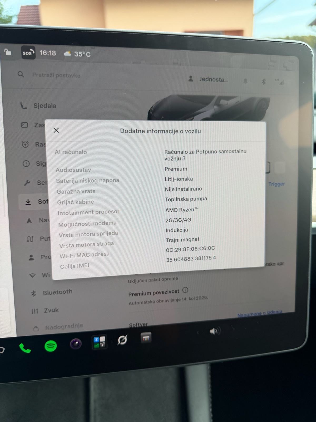 Tesla Model Y Long range dual motor, fotografija 11