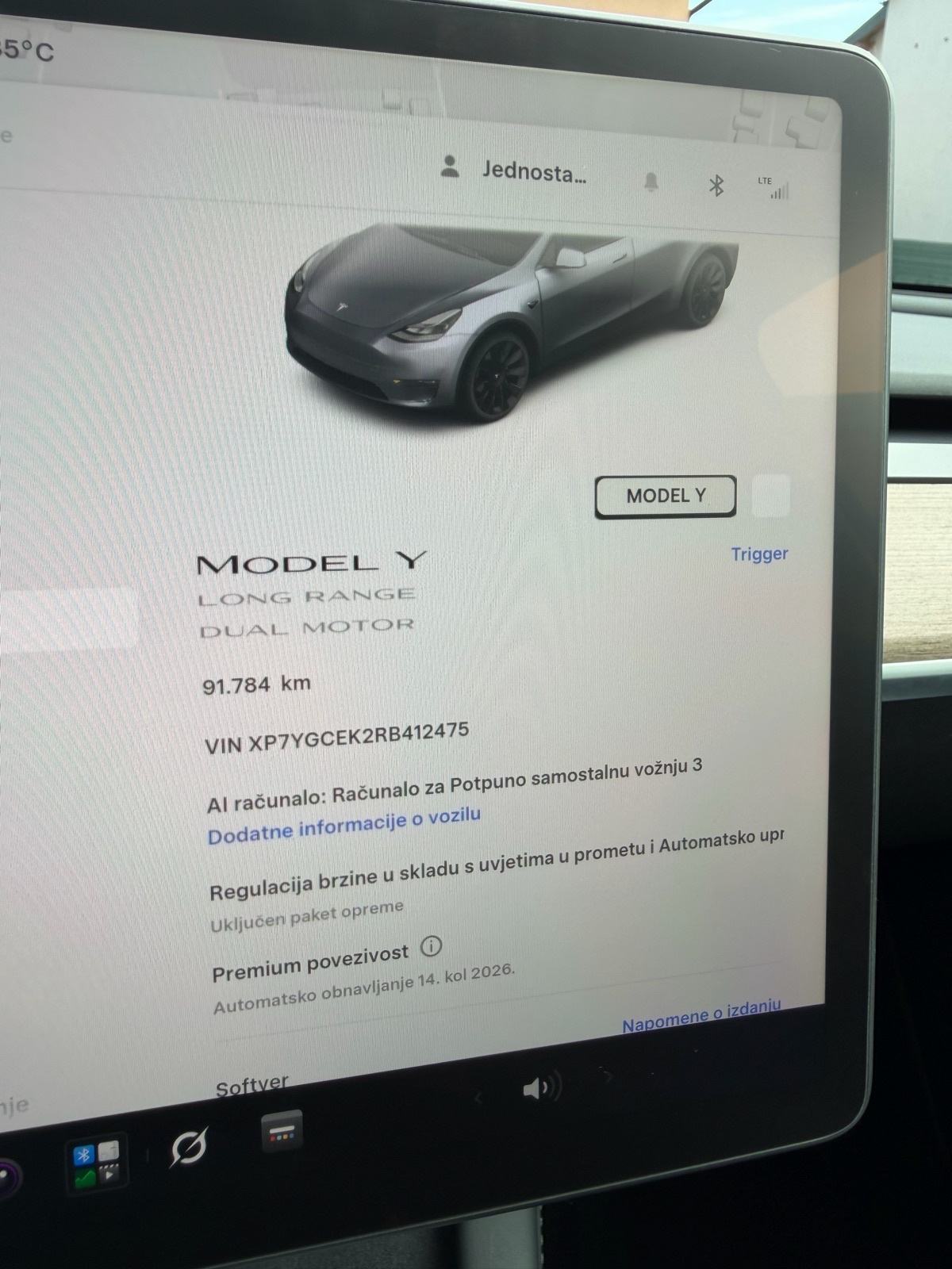 Tesla Model Y Long range dual motor, fotografija 10