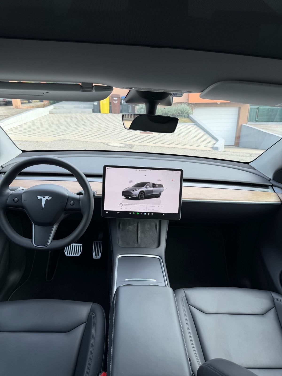 Tesla Model Y Long range dual motor, fotografija 7