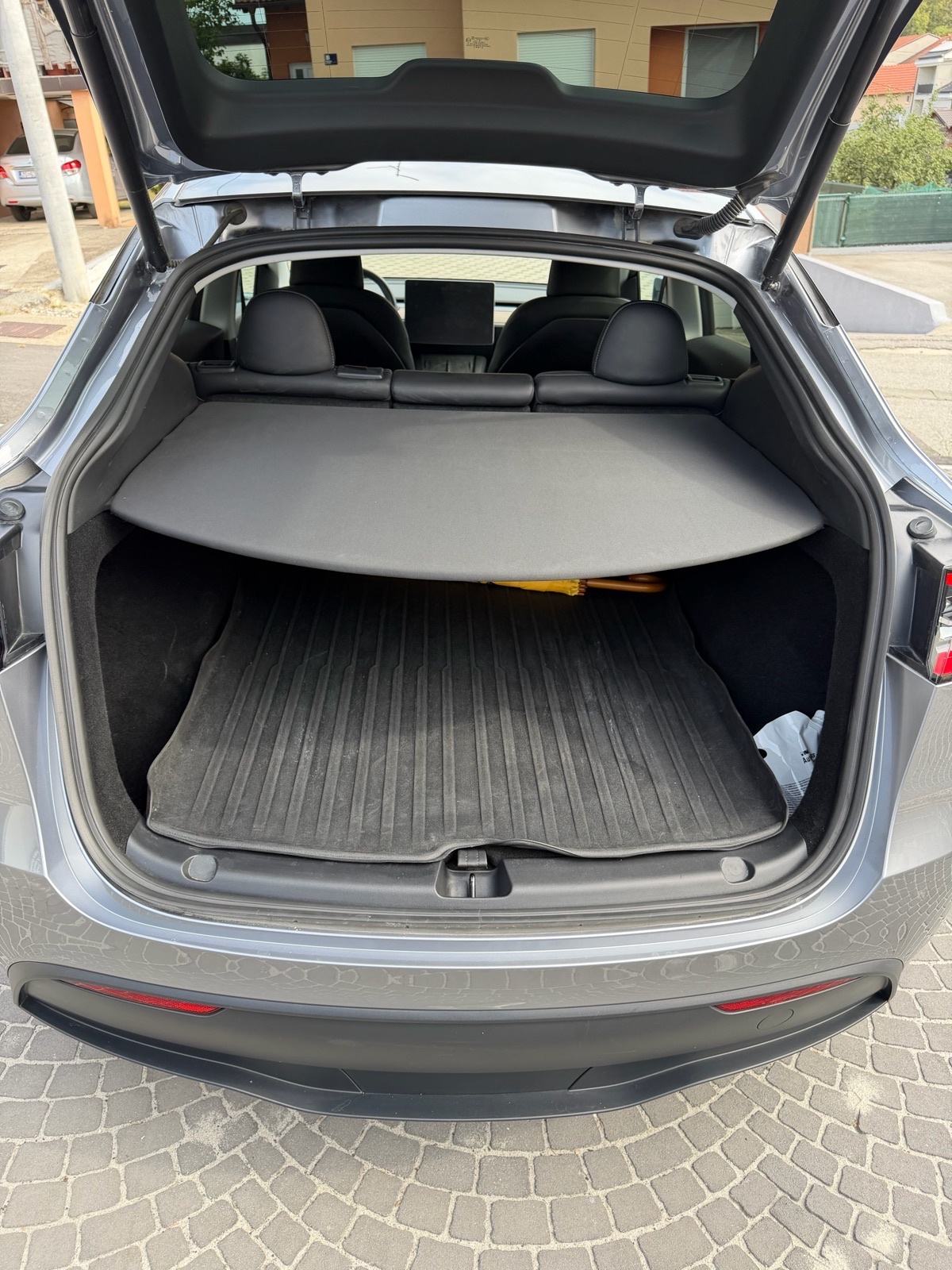 Tesla Model Y Long range dual motor, fotografija 6