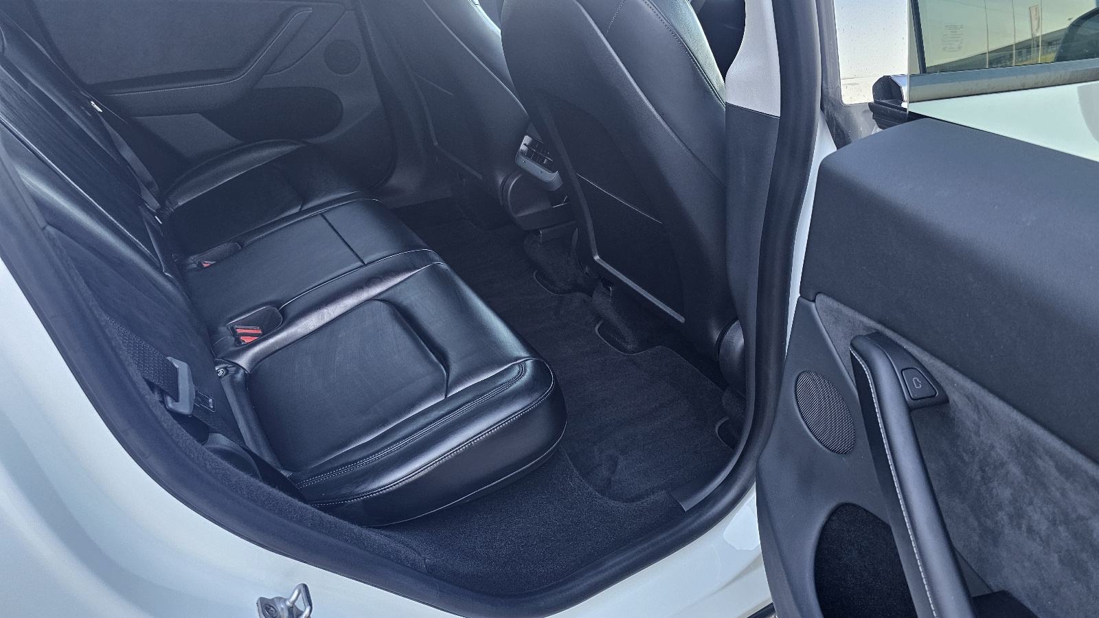 Tesla Model Y Long range, HW4, registriran, model s najvećim dometom, fotografija 17