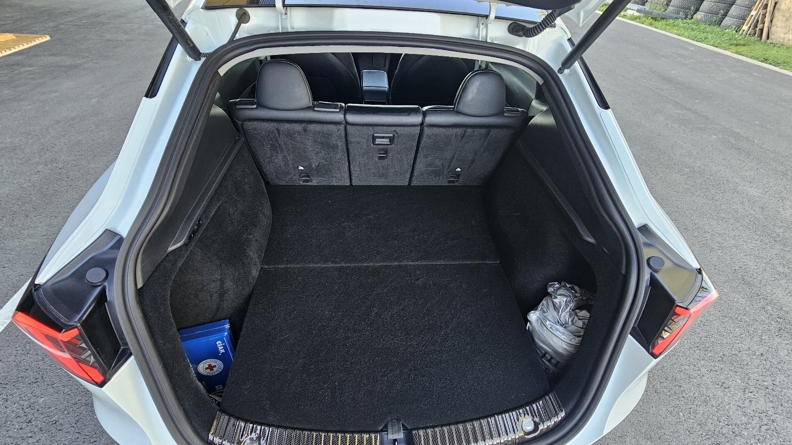 Tesla Model Y Long range, HW4, registriran, model s najvećim dometom, fotografija 19