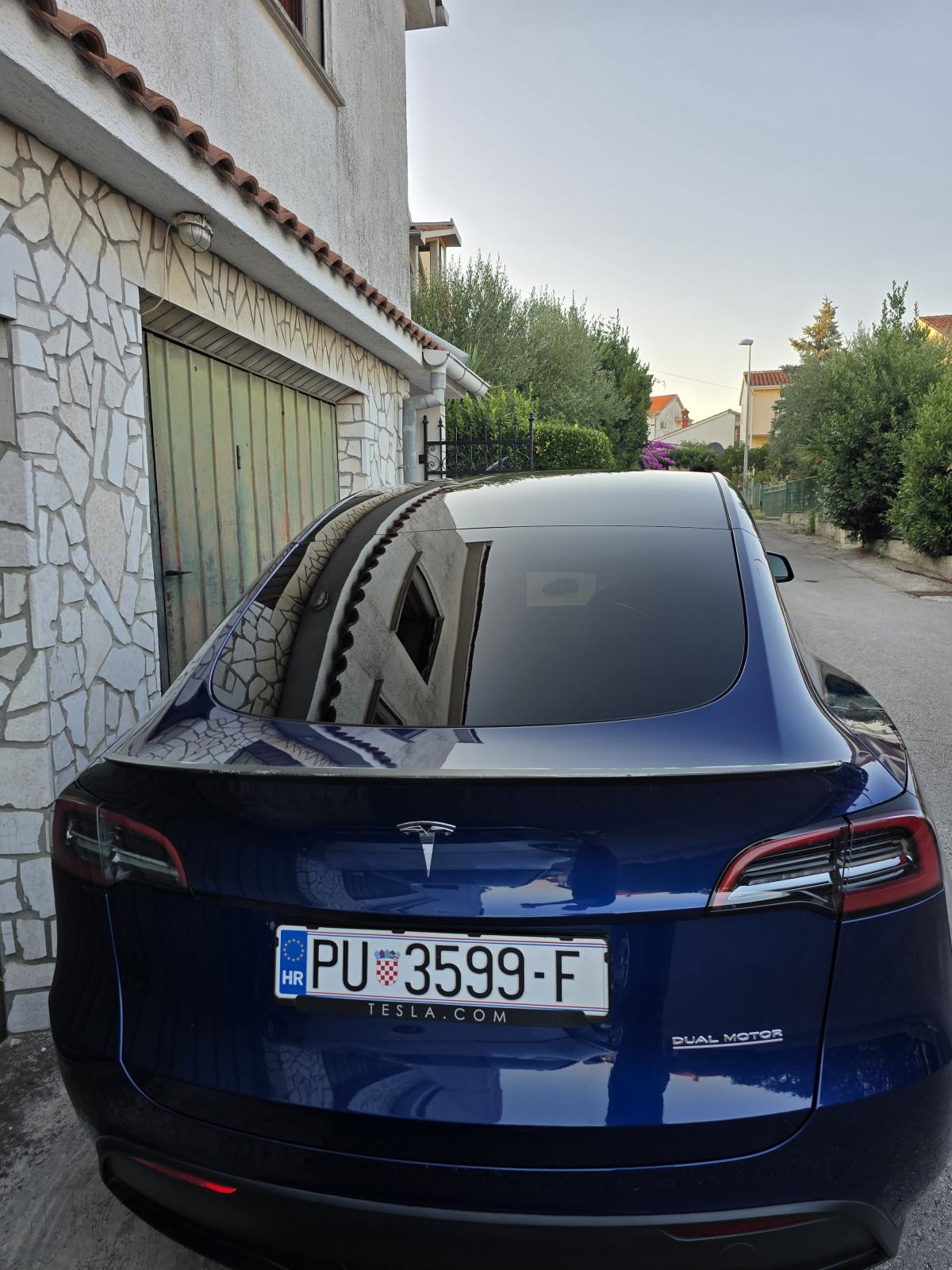 Tesla Model Y Performance Dual Motor AWD automatik, fotografija 3