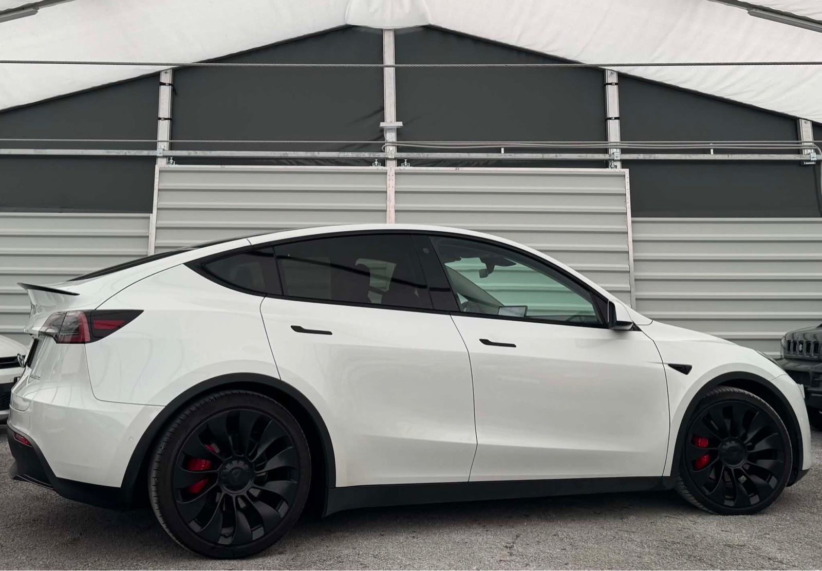 Tesla Model Y PERFORMANCE - RYZEN - AUTOPILOT - ODLIČAN, fotografija 4
