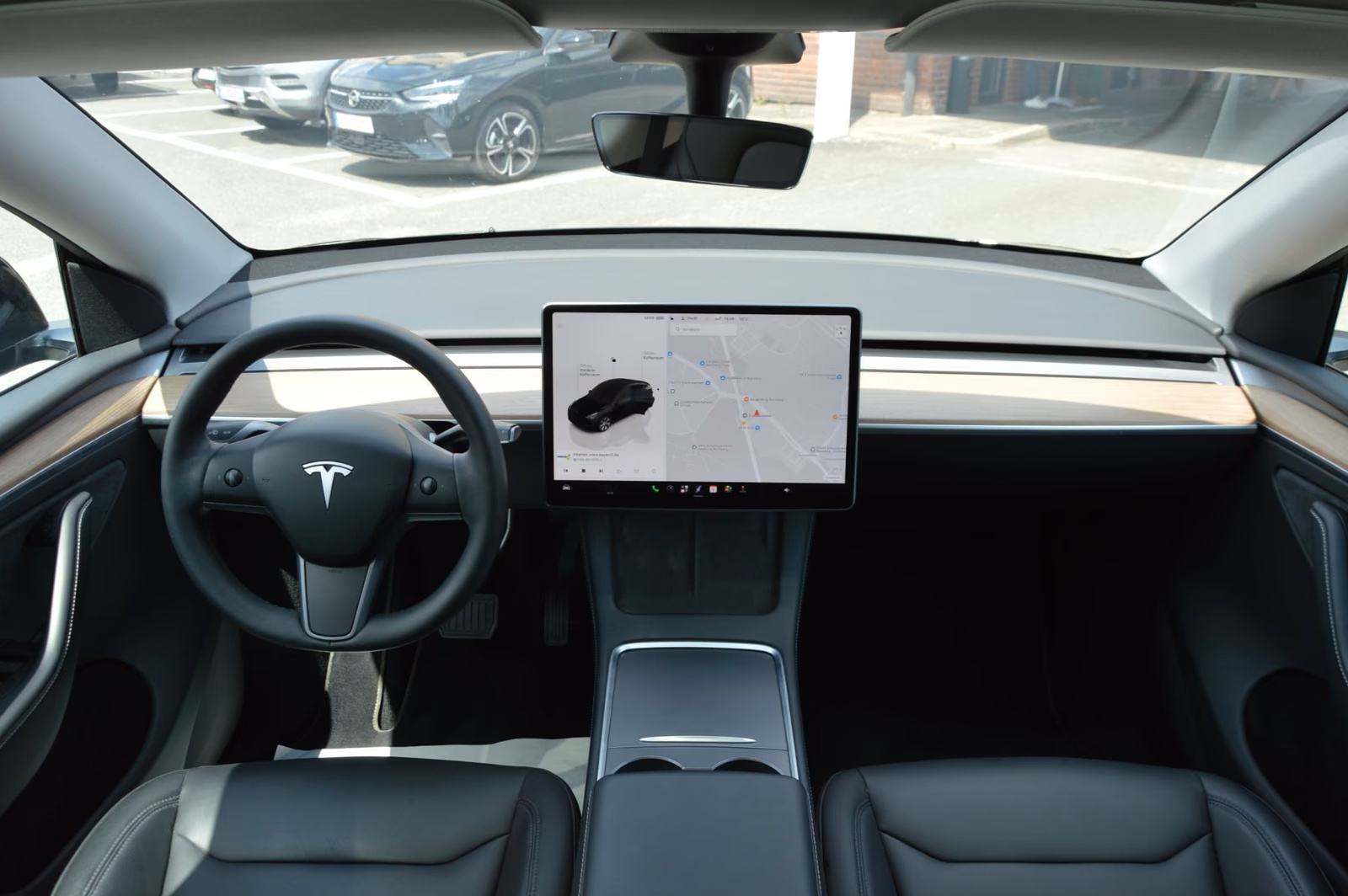 Tesla Model Y RYZEN, fotografija 11
