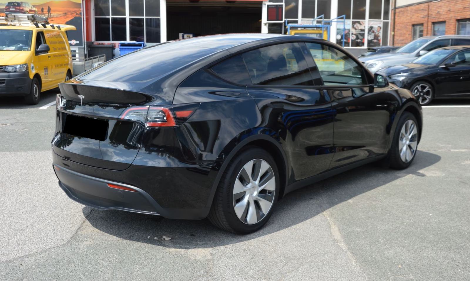 Tesla Model Y RYZEN, fotografija 5