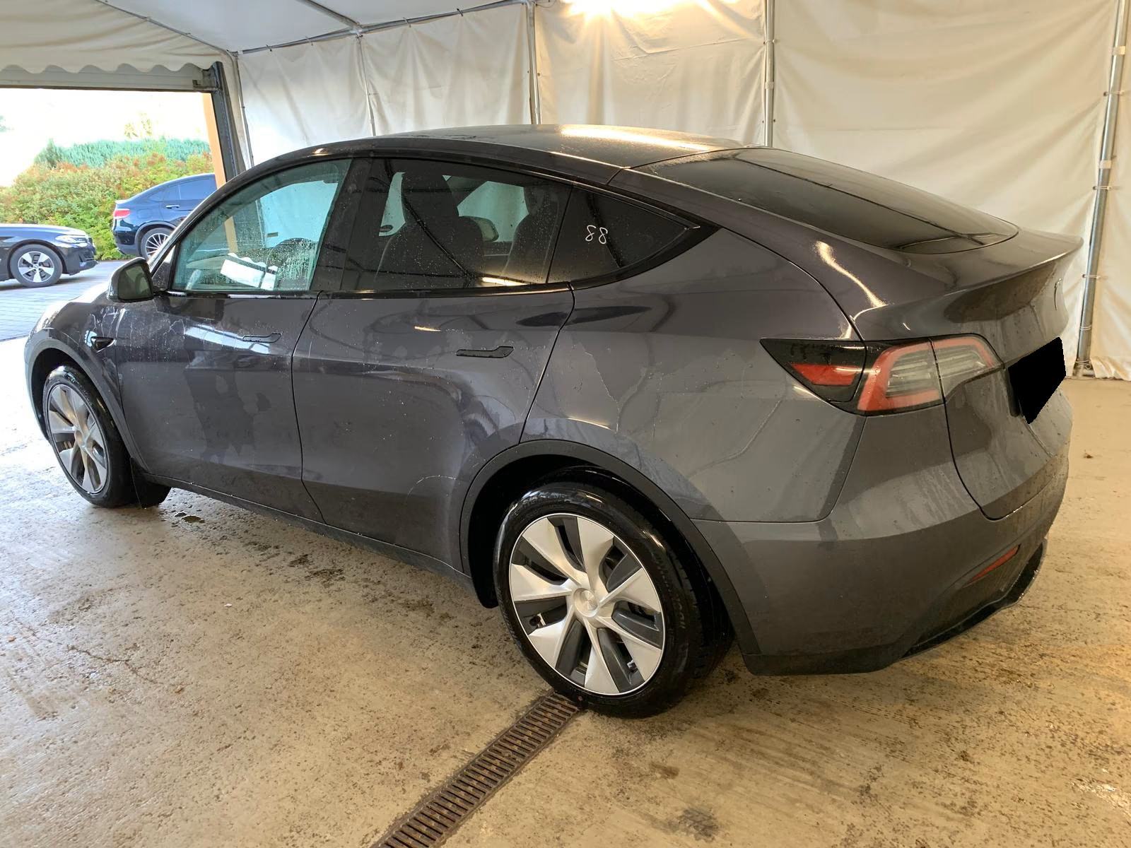 Tesla Model Y RYZEN, fotografija 5