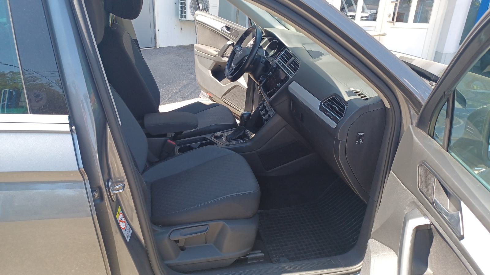 TIGUAN 2.0 TDI DSG 4MOTION,R-LINE,190ks, LED,NAVI,ACC,APP, 3xKlima,19", fotografija 14