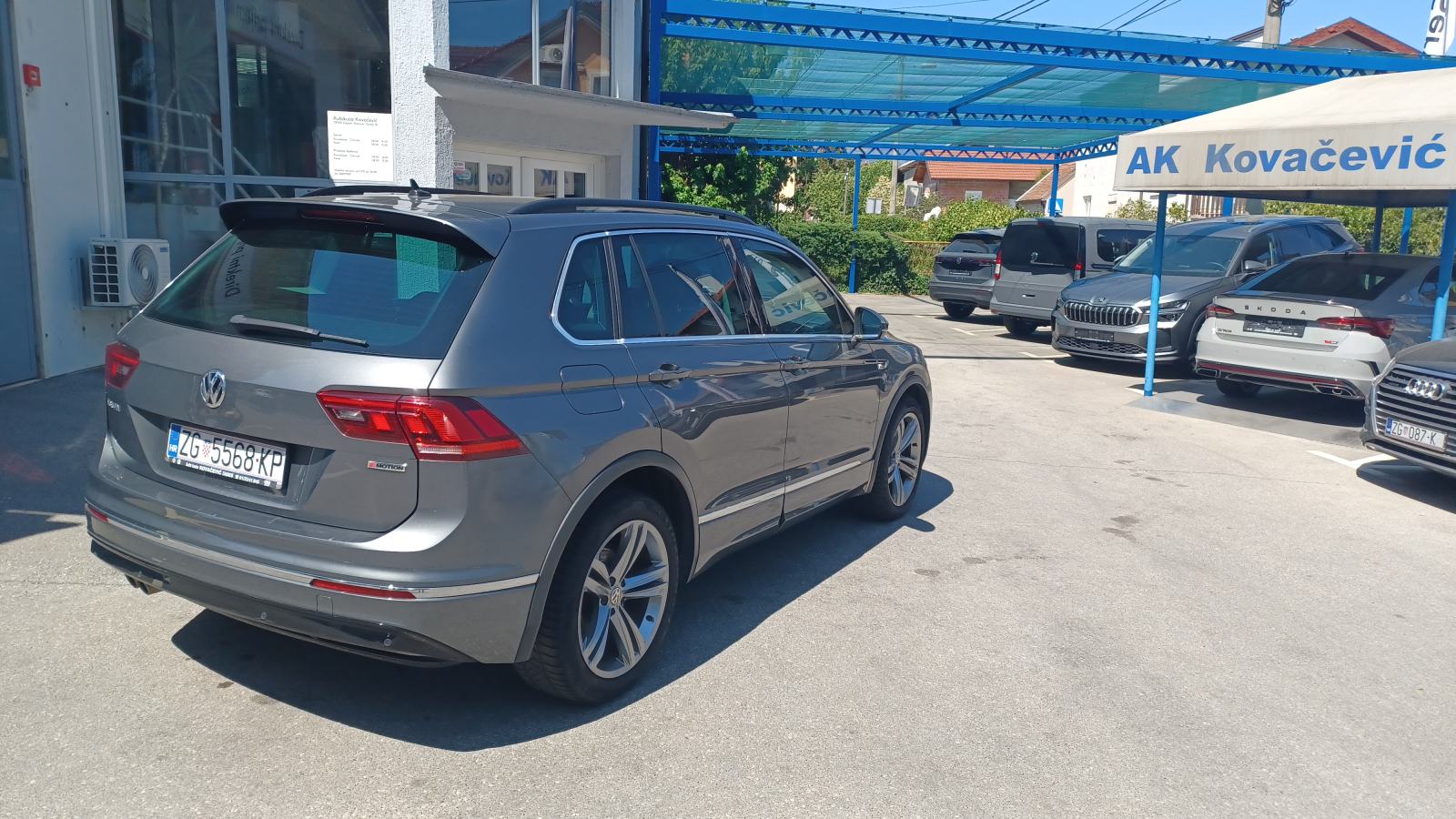 TIGUAN 2.0 TDI DSG 4MOTION,R-LINE,190ks, LED,NAVI,ACC,APP, 3xKlima,19", fotografija 4