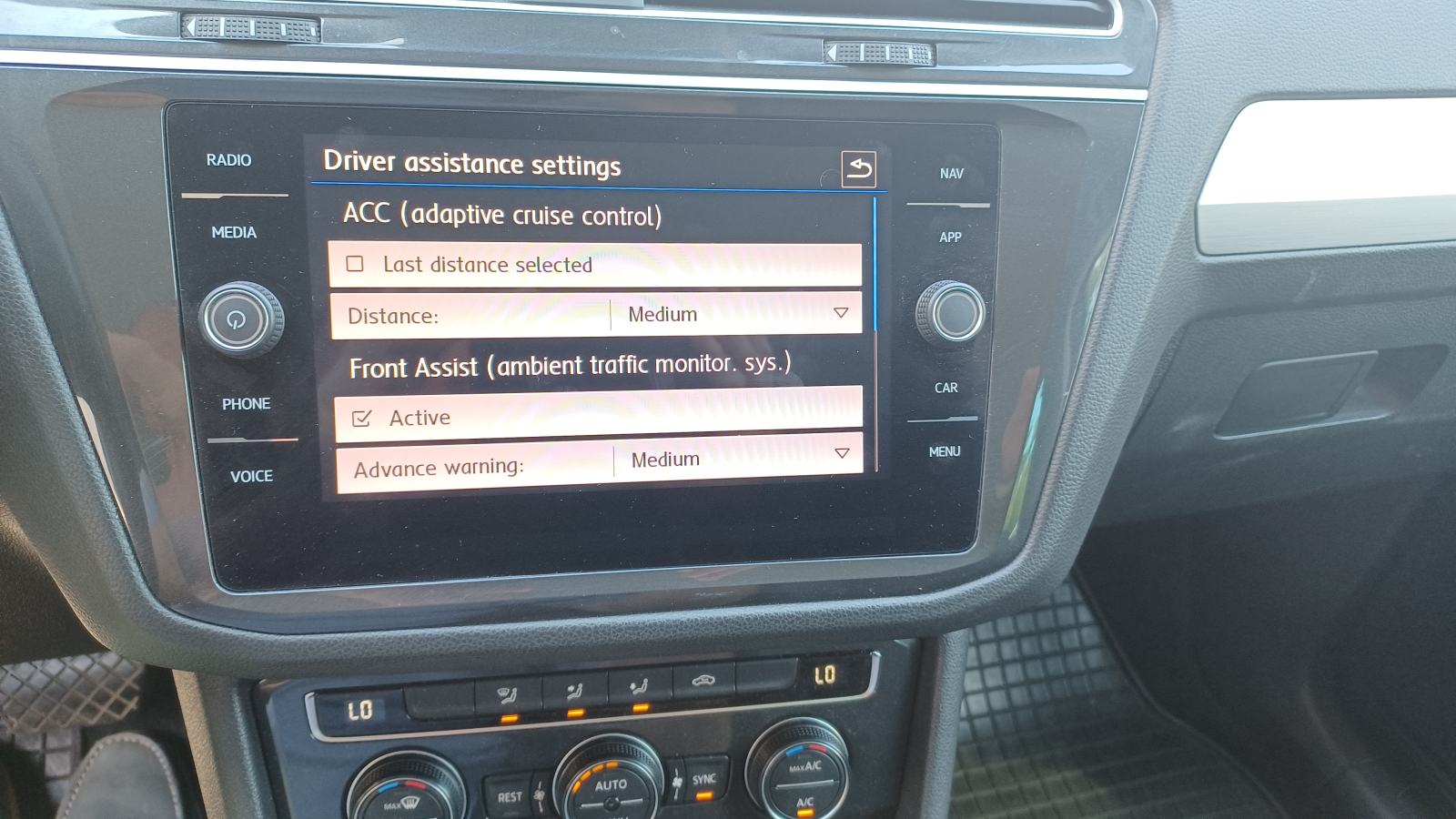 TIGUAN 2.0 TDI DSG 4MOTION,R-LINE,190ks, LED,NAVI,ACC,APP, 3xKlima,19", fotografija 18