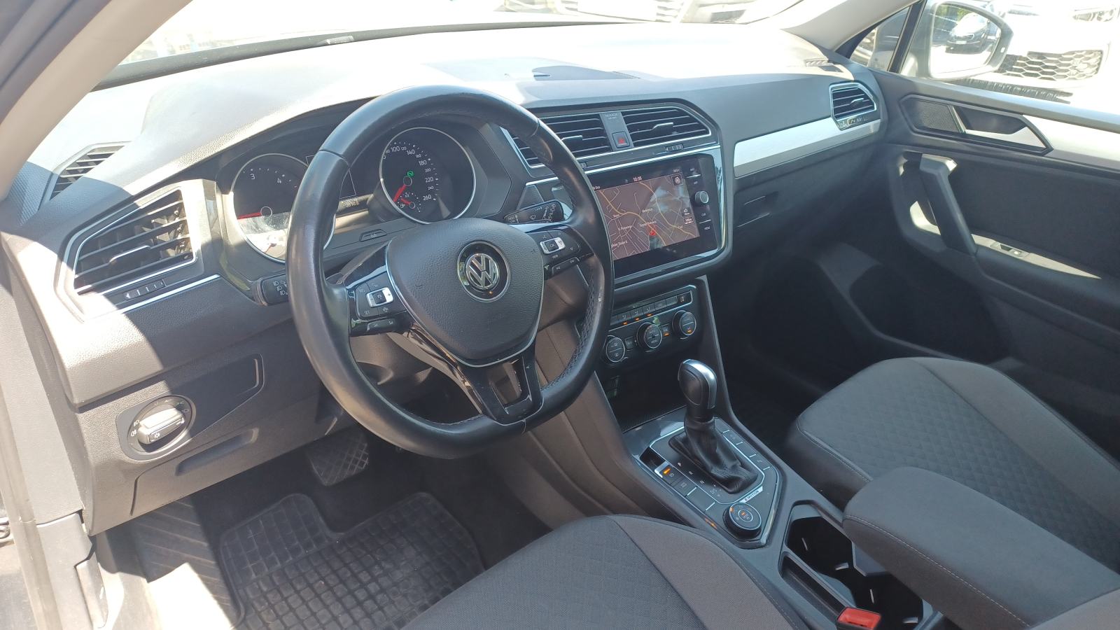 TIGUAN 2.0 TDI DSG 4MOTION,R-LINE,190ks, LED,NAVI,ACC,APP, 3xKlima,19", fotografija 11