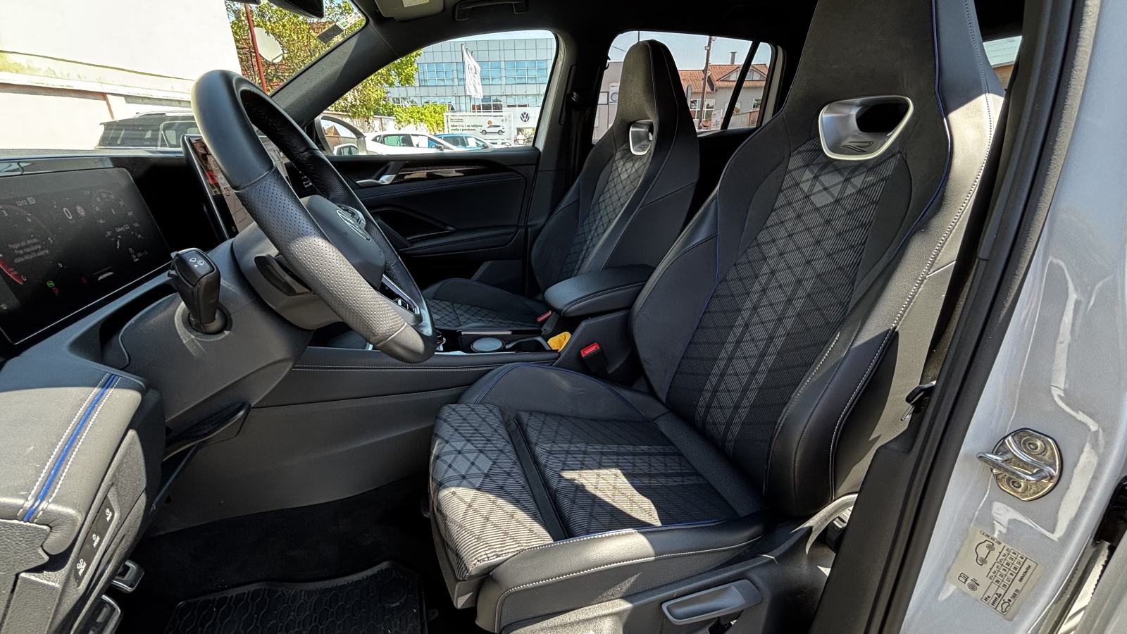 TIGUAN 2.0 TDI DSG R-Line, fotografija 8