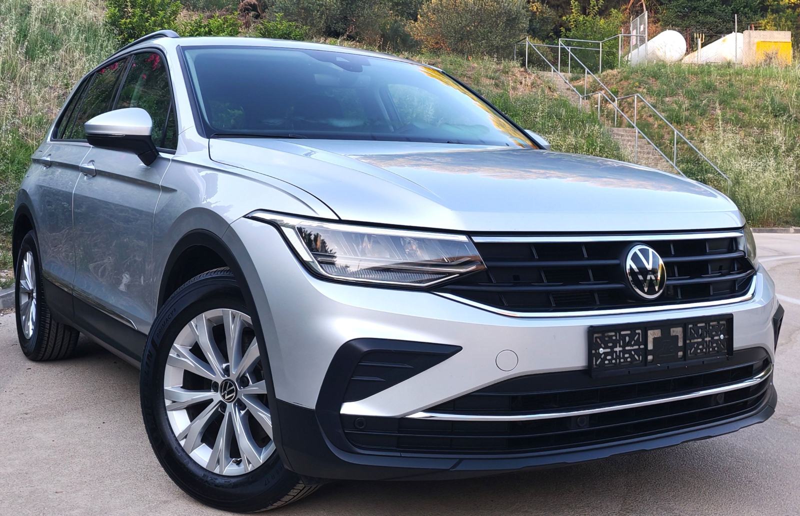 TIGUAN 2.0 TDI LIFE*AUTOMATIK*LED*NAVI*KAMERA*ACC*ALU*NOVE GUME*SERVIS, fotografija 4