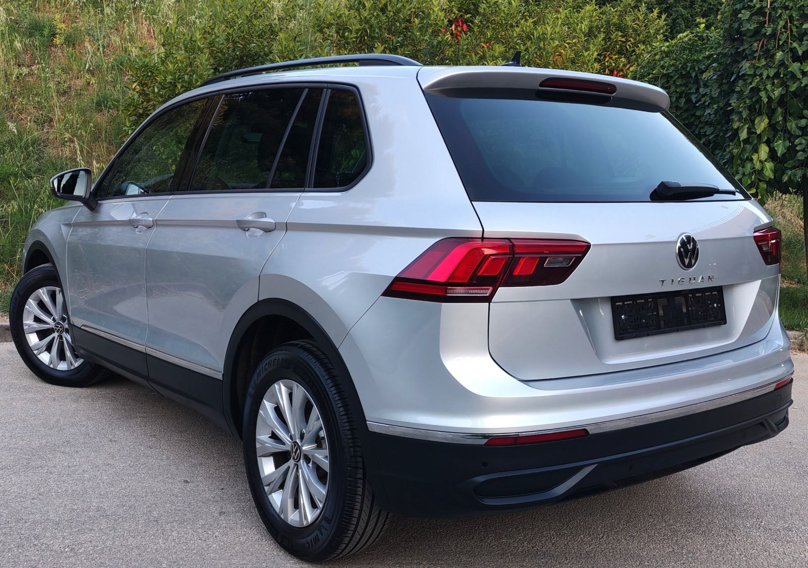 TIGUAN 2.0 TDI LIFE*AUTOMATIK*LED*NAVI*KAMERA*ACC*ALU*NOVE GUME*SERVIS, fotografija 10