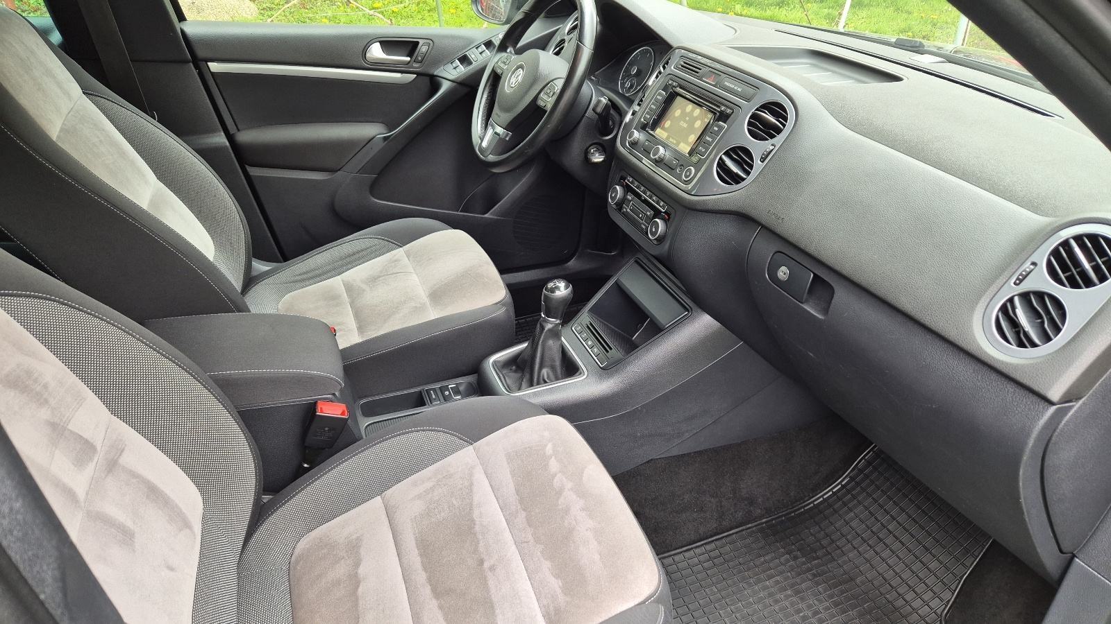 Tiguan 2,0 TDI Rline *FULL LED *, fotografija 13
