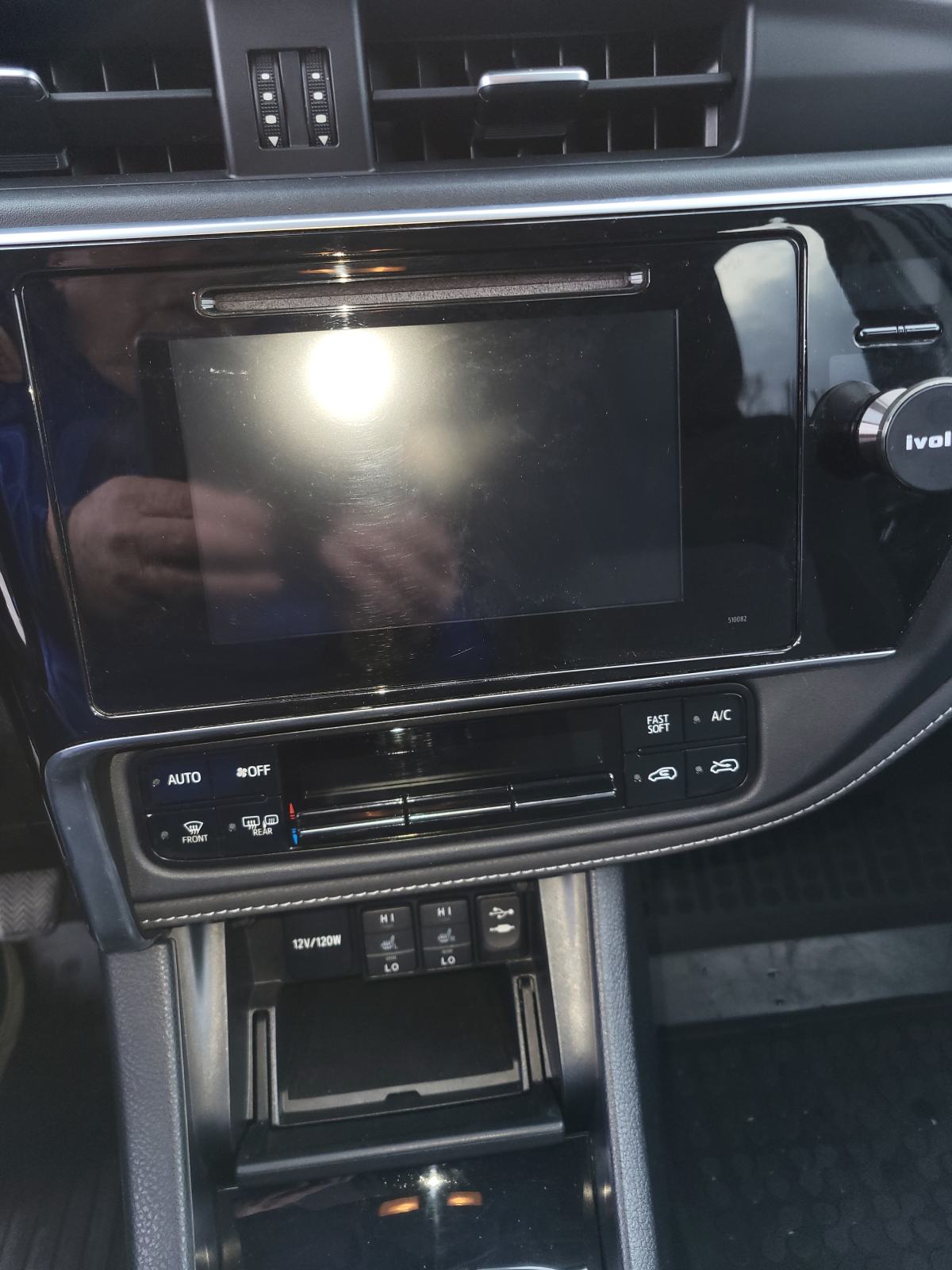 Toyota Auris 1,2, fotografija 9