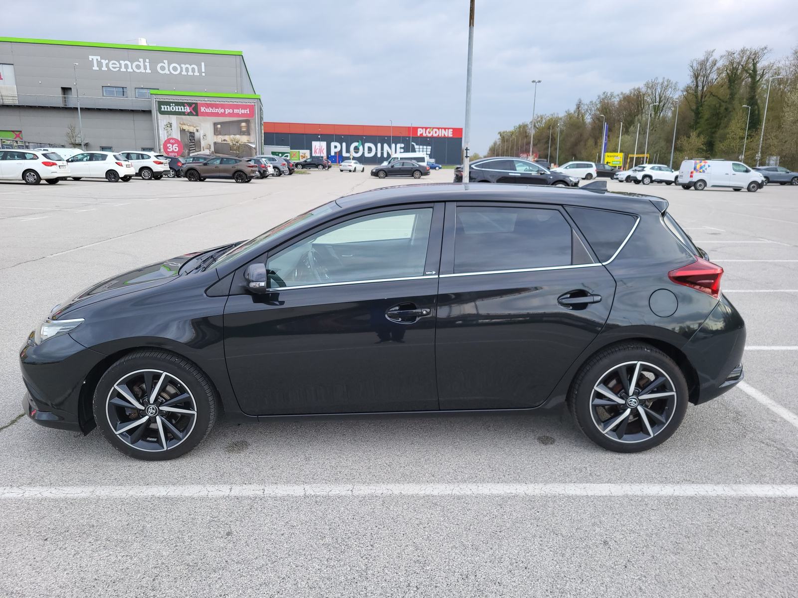 Toyota Auris 1,2, fotografija 4