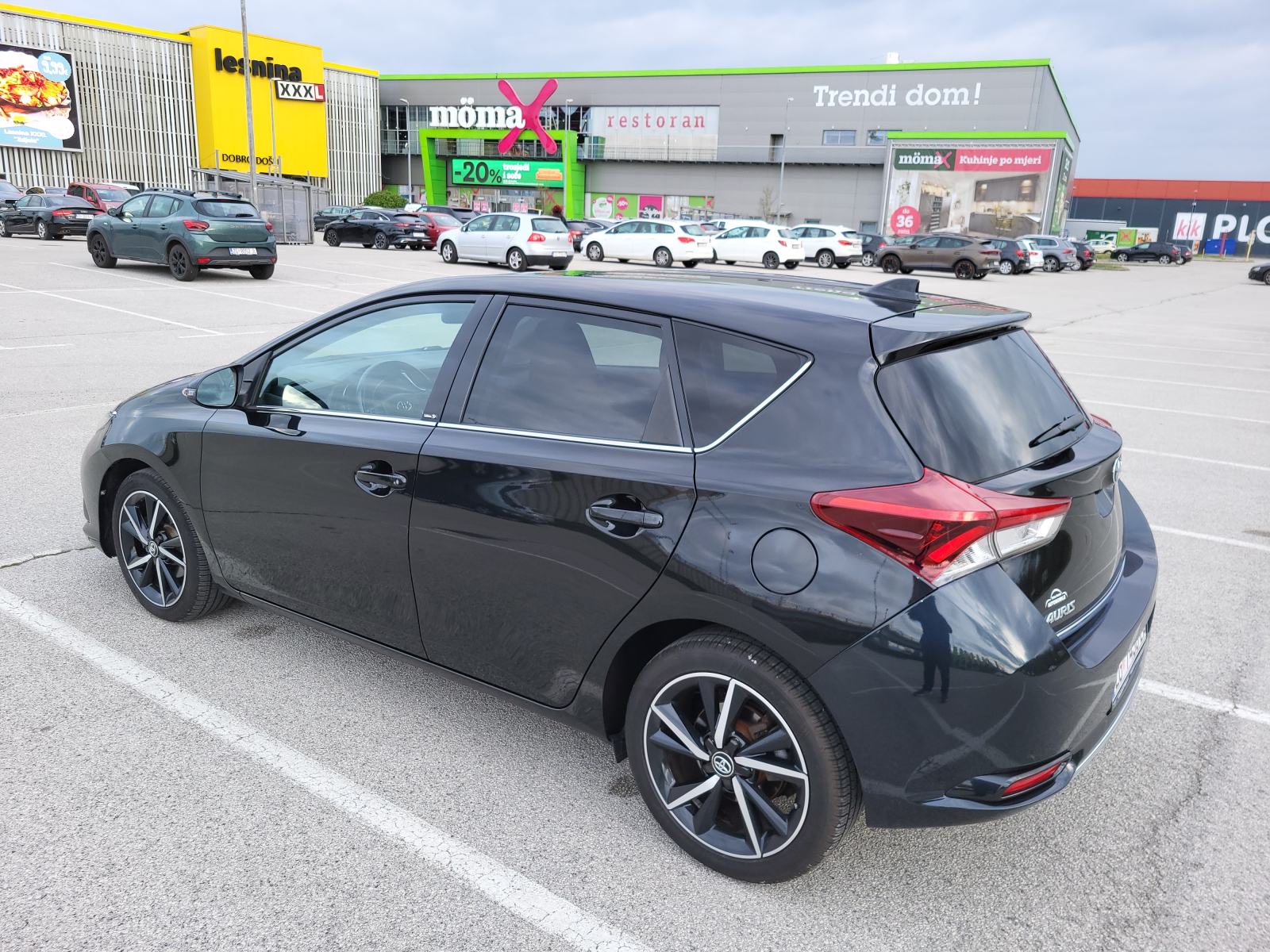 Toyota Auris 1,2, fotografija 6