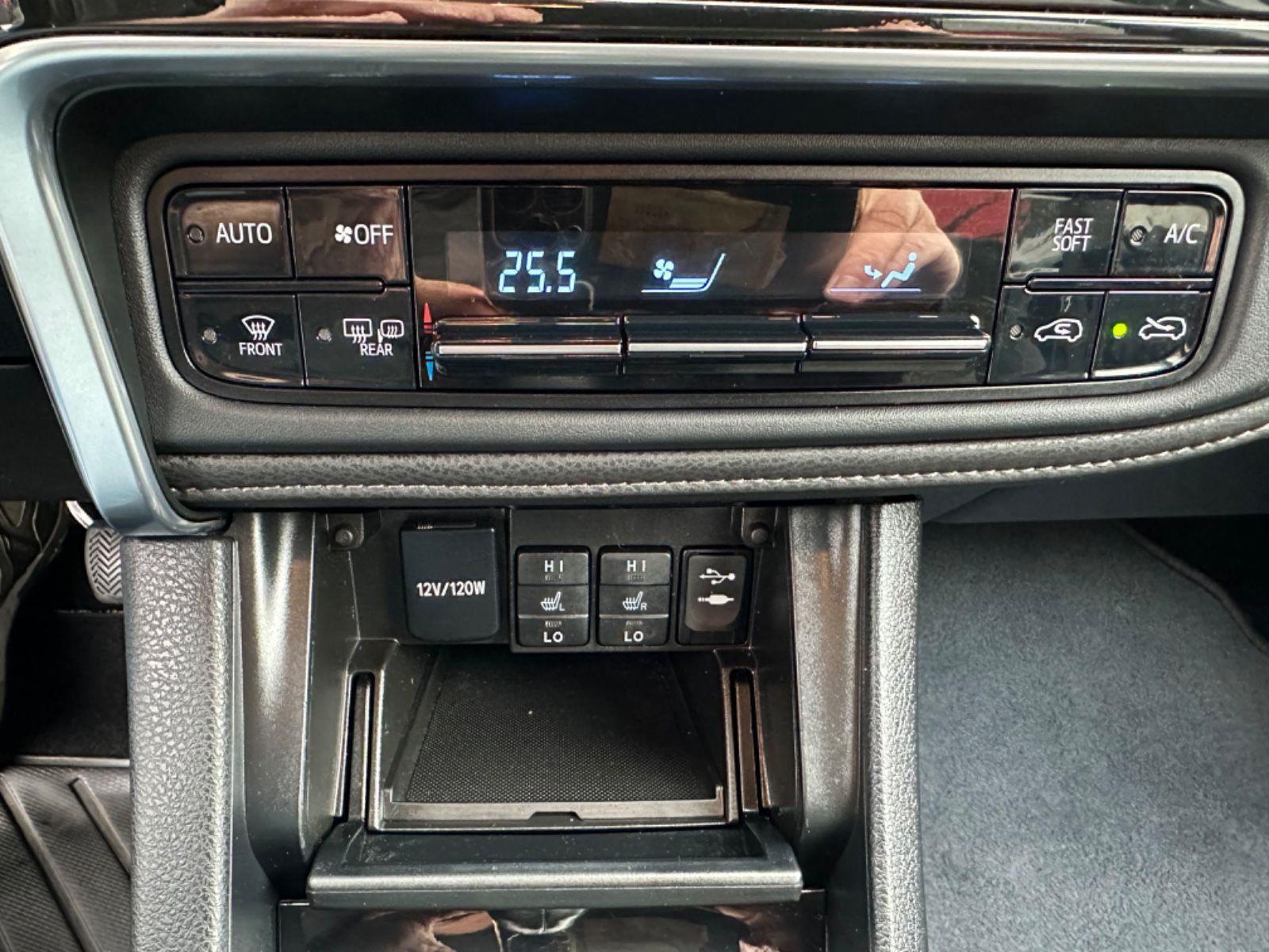Toyota Auris 1,2 TURBO EDITION S+ KAMERA GRIJ.SICEVI AUTOM.KLIMA, fotografija 11
