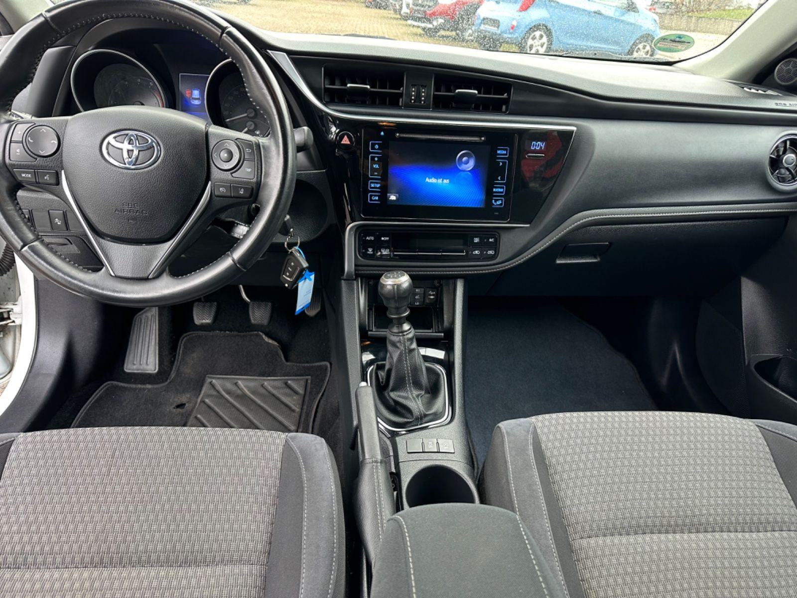 Toyota Auris 1,2 TURBO EDITION S+ KAMERA GRIJ.SICEVI AUTOM.KLIMA, fotografija 9