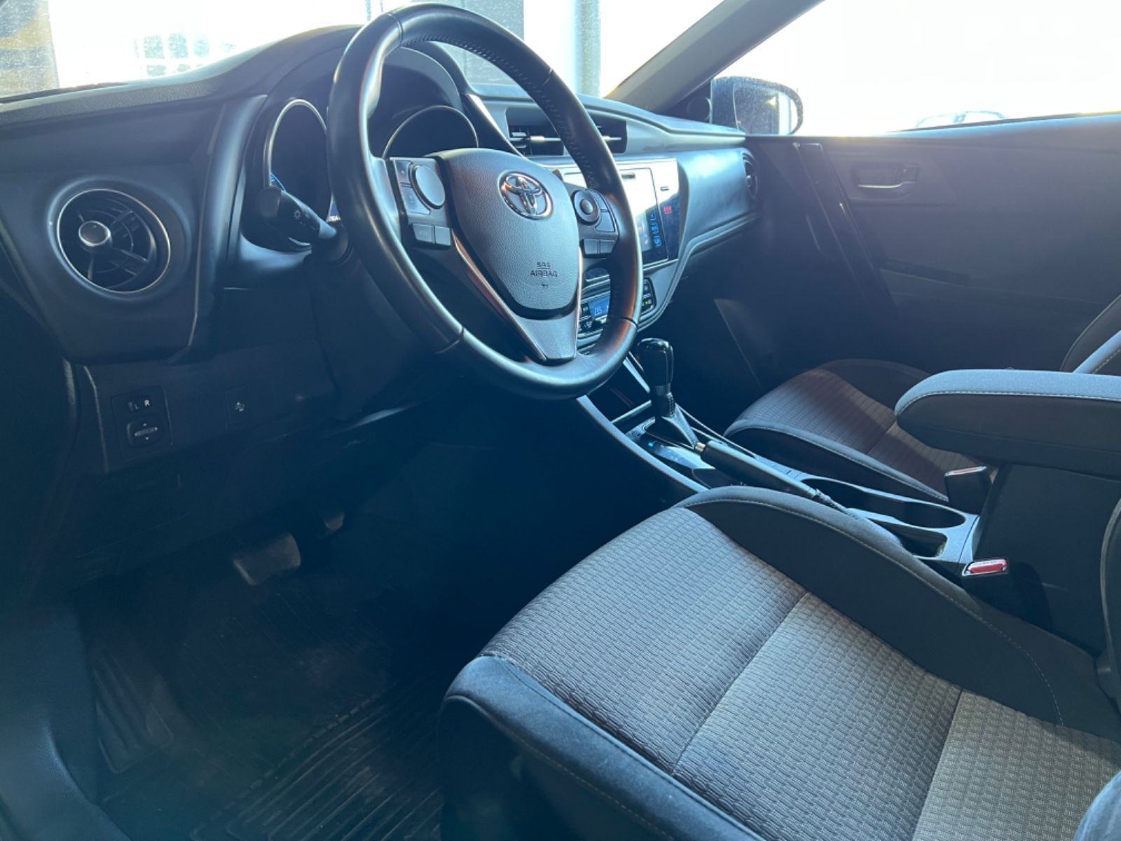 Toyota Auris 1.2 TURBO Multidrive S automatik NAVI LED KAMERA GRIJ.SIC, fotografija 7