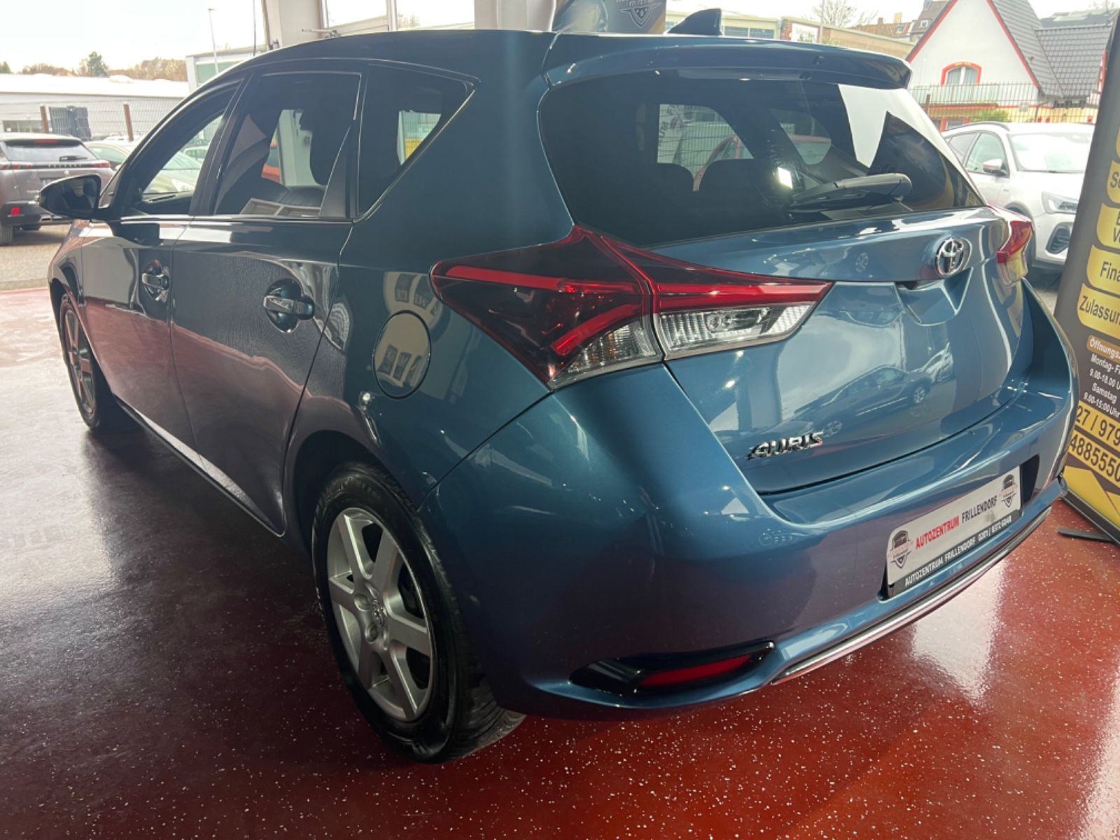 Toyota Auris 1.2 TURBO Multidrive S automatik NAVI LED KAMERA GRIJ.SIC, fotografija 6