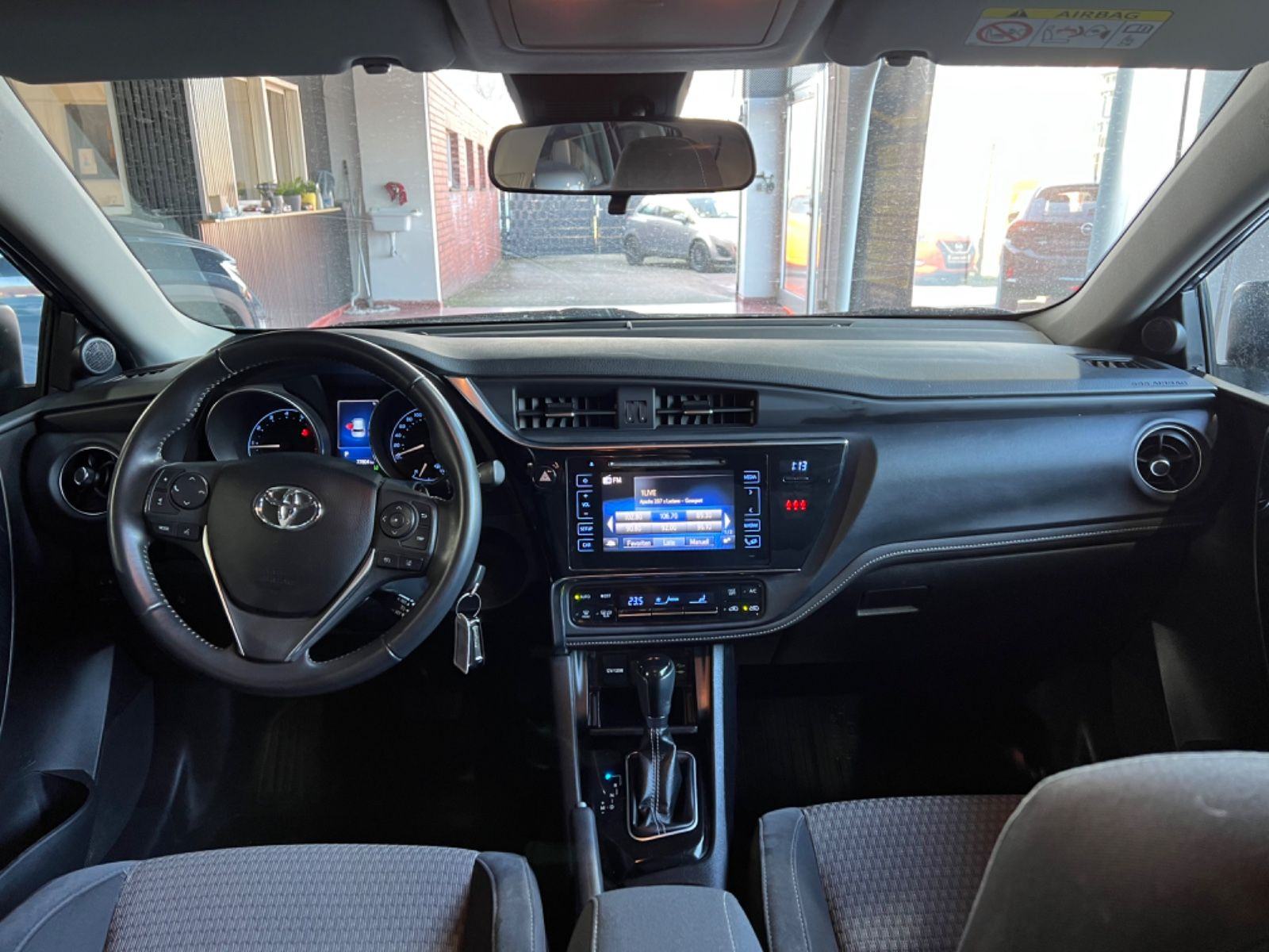 Toyota Auris 1.2 TURBO Multidrive S automatik NAVI LED KAMERA GRIJ.SIC, fotografija 11