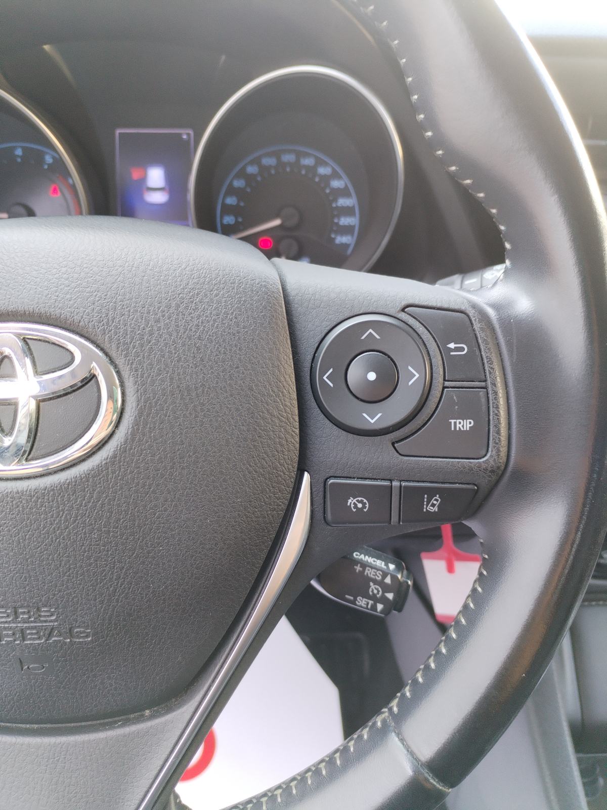 Toyota Auris 1,2 Turbo, TOP STANJE, GARANCIJA 1 GOD., SERVISIRAN, fotografija 17