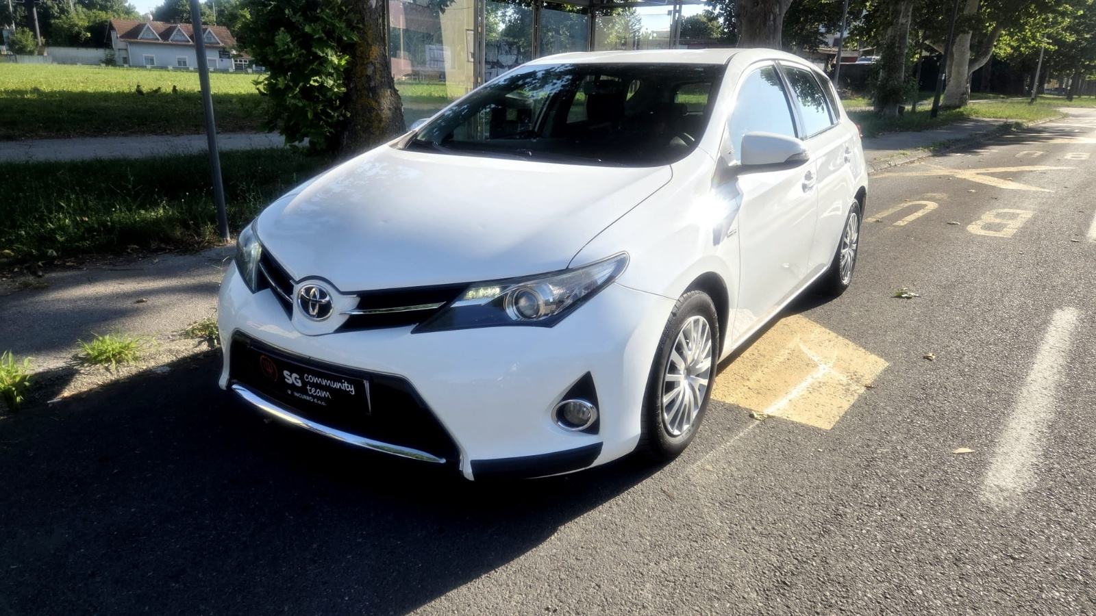 Toyota Auris 1,4 D-4D automatik, fotografija 2
