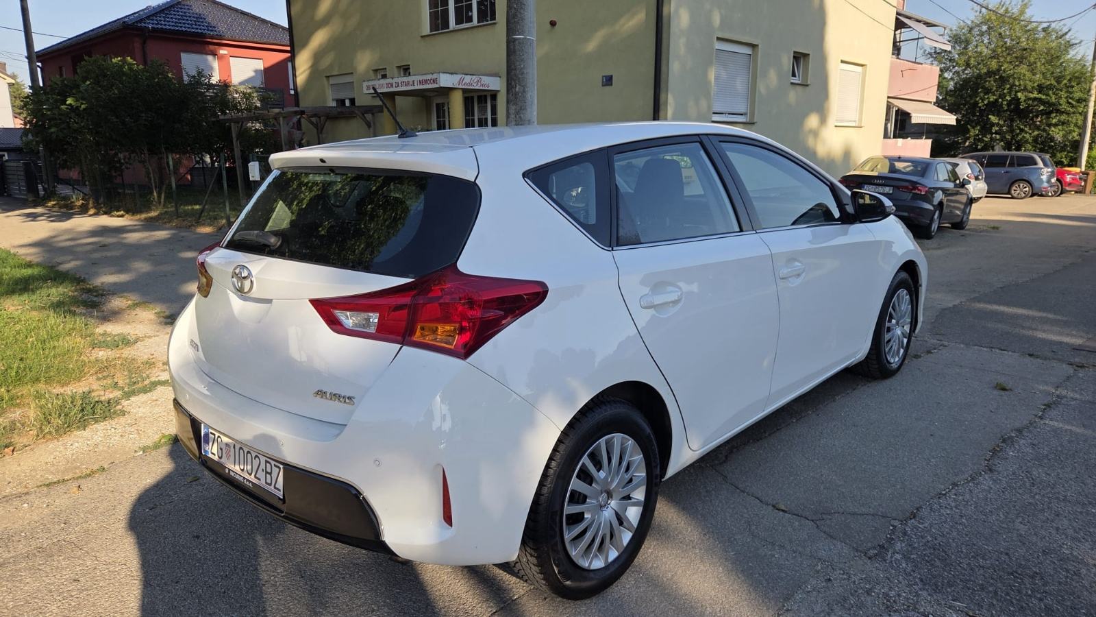 Toyota Auris 1,4 D-4D automatik, fotografija 12
