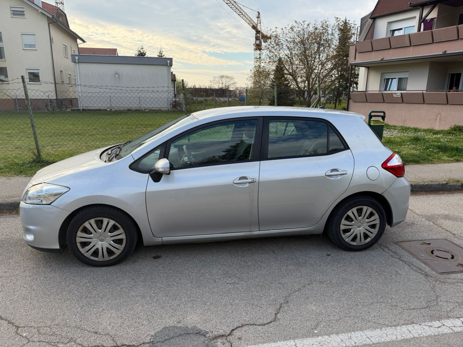 Toyota Auris 1,4 D-4D, fotografija 4